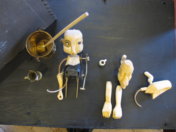 Beatrice (scenografi-instrument-maskinen)