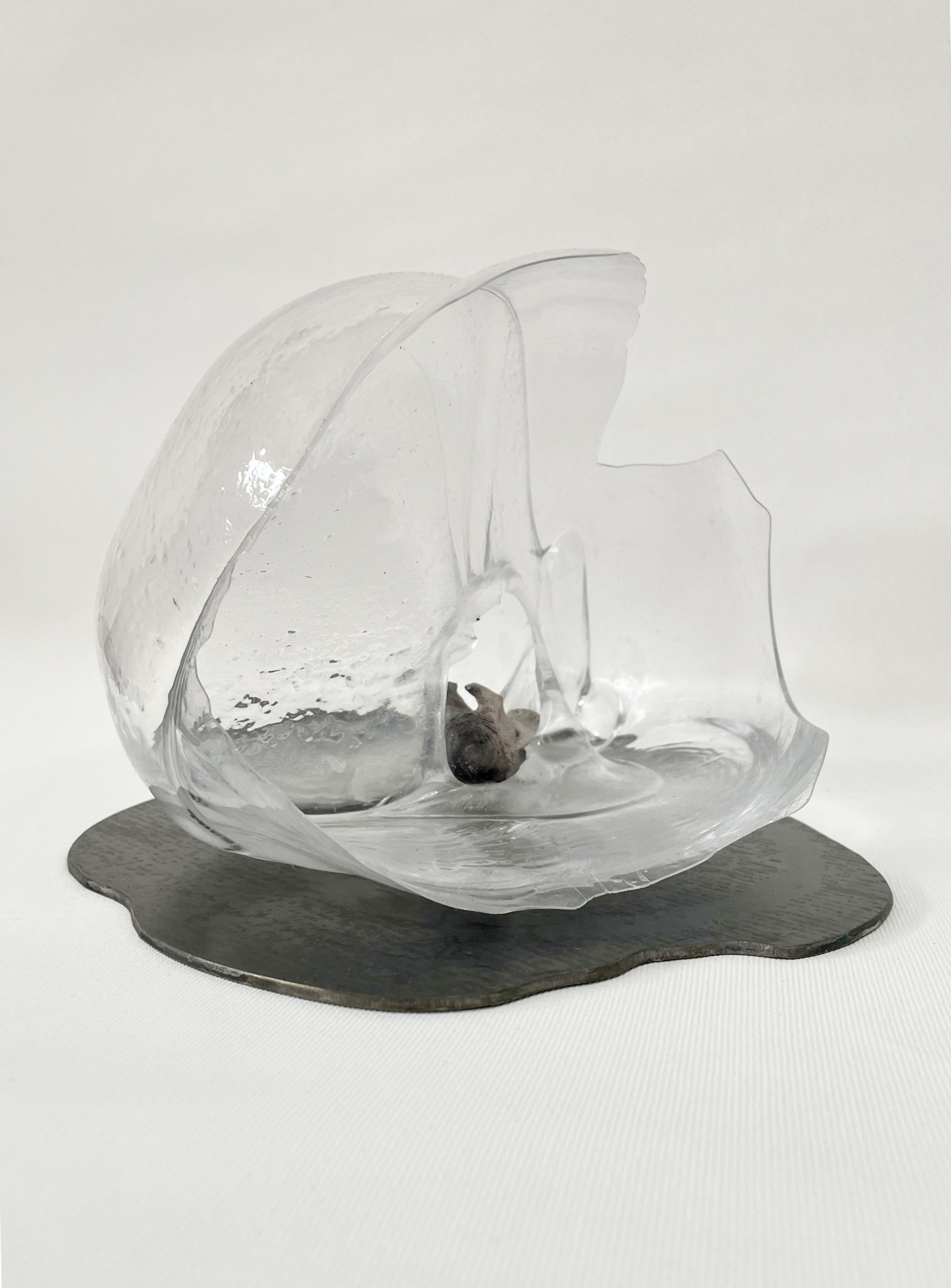 Marie Bancks: Indkapslet