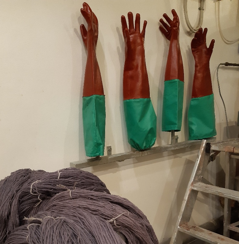 Kari Guddal: Indfarvning af garner