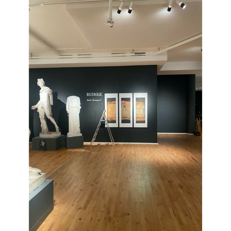 Gallery item
